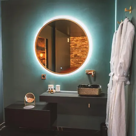 Avec Nage Privatif Et Espace Coquin - Le Secret De L'elixir Apartment *